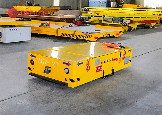 Επαγγελματικό καρότσι μεταφοράς AGV χωρίς τροχιά με ευφυή πλοήγηση και λειτουργία μπαταρίας προσαρμοσμένης χωρητικότητας φορτίου